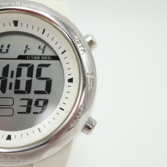 Relic by Fossil White Digital Watch 42mm Alarm Chrono Silicone w New Battery - Picture 8 of 16